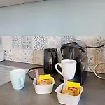 Expat Renting - Le Célia - - Wi-fi *