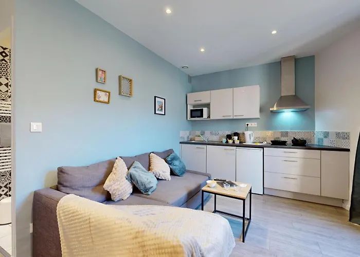 Expat Renting - Le Celia - - Wi-fi Daire *