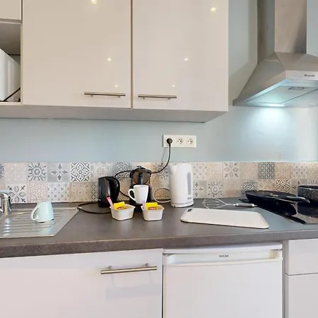Expat Renting - Le Celia - - Wi-fi Apartman